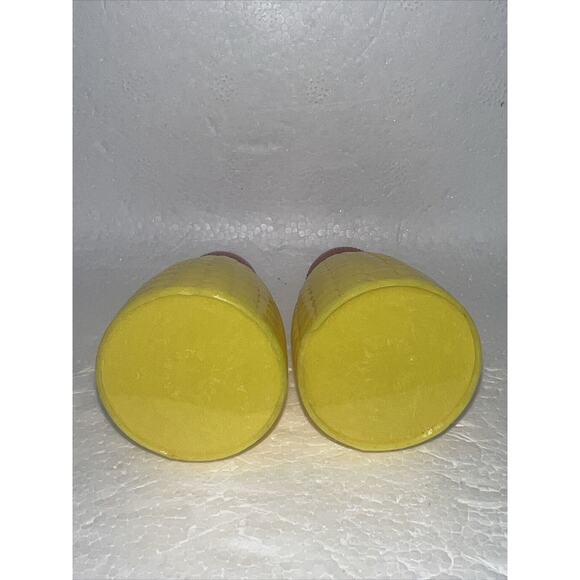 Vintage Sets Of Corn On The Cob LatinPlastic Salt and Pepper Shakers - 1950 - Picture 4 of 7